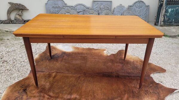 Ensemble salle à manger scandinave, 6 chaises avec table à rallonges 1950s