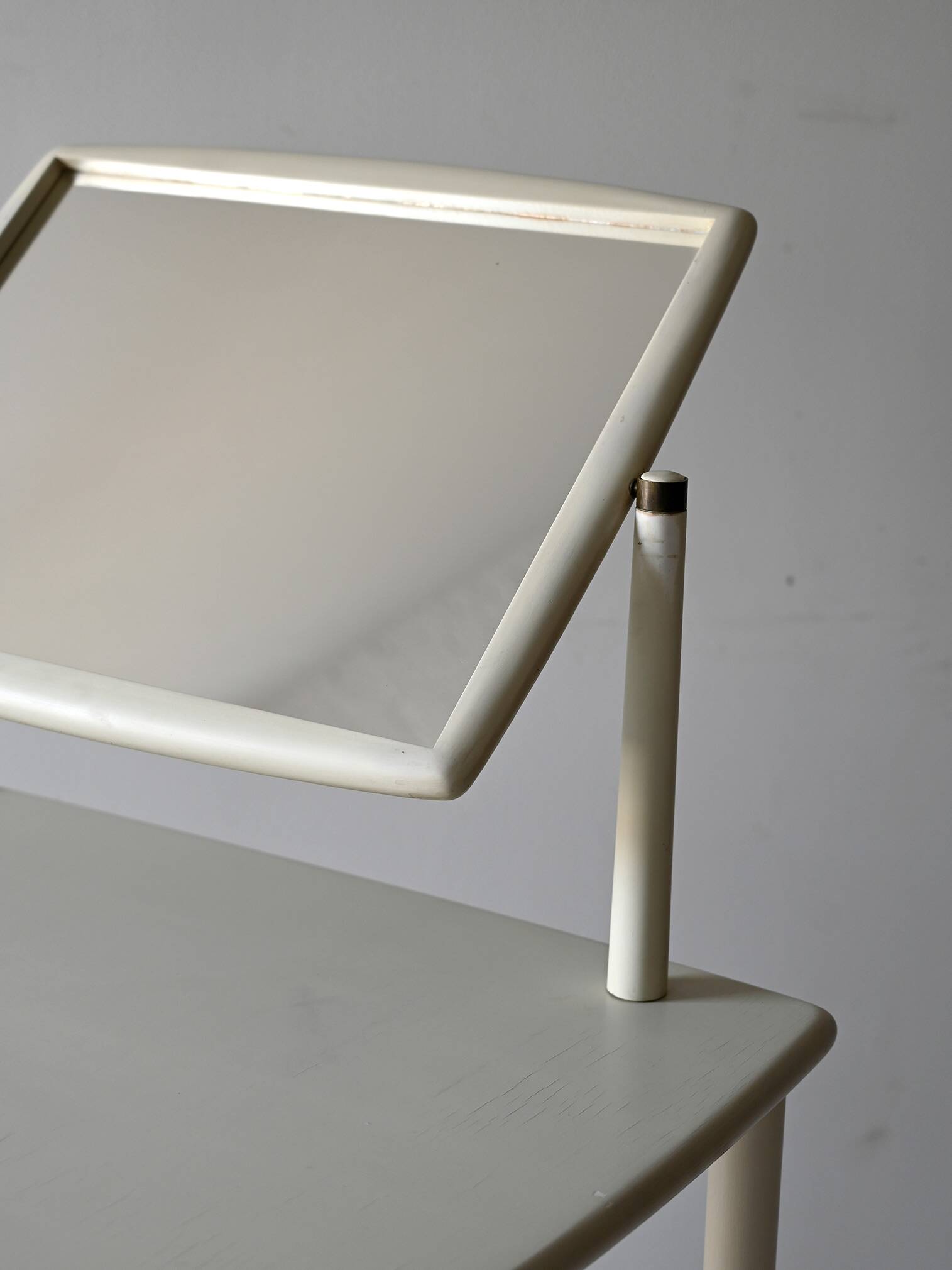 Vintage wooden dressing table