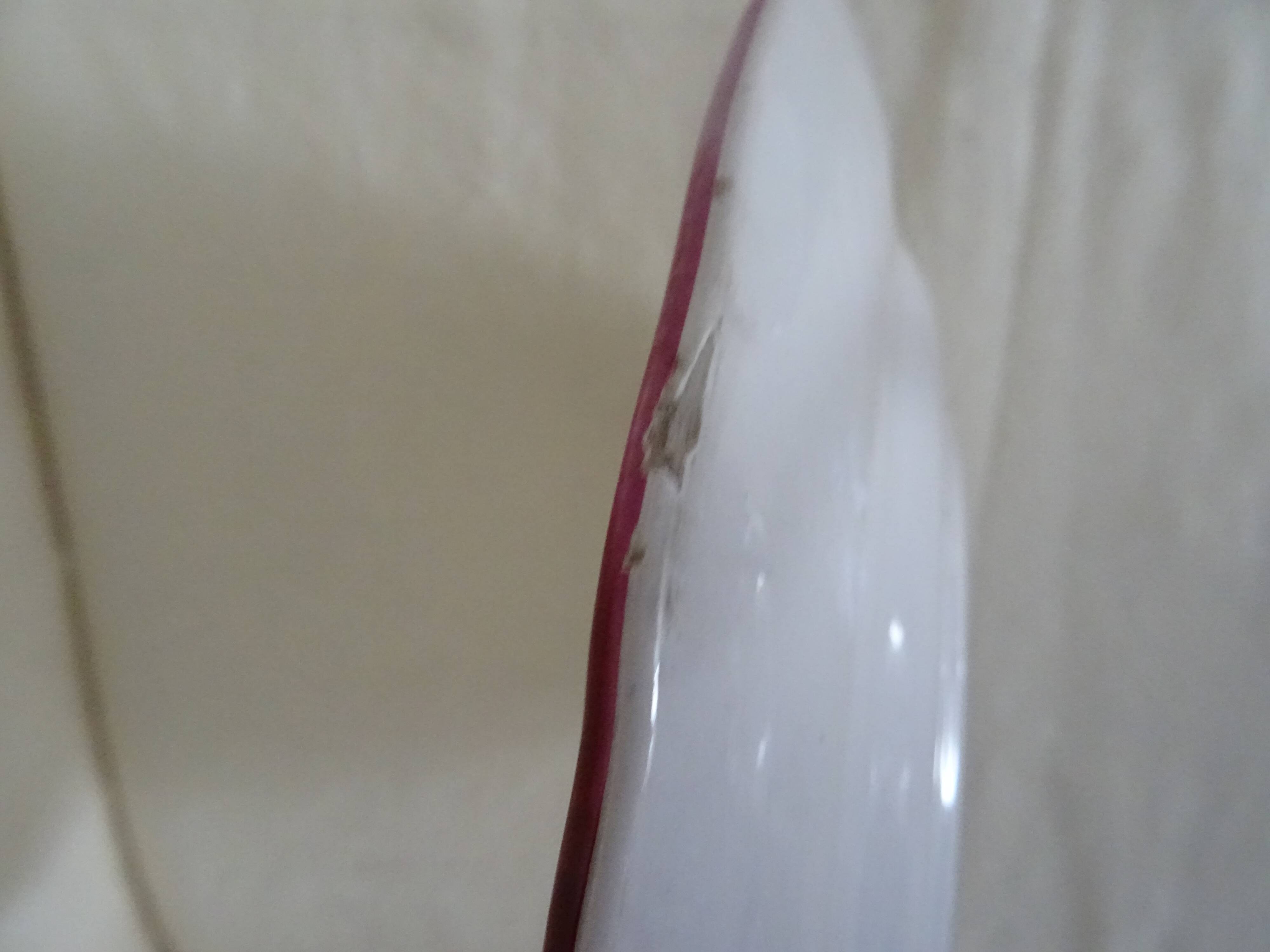 2 flat plates red flower faience Saint Clément