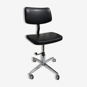 Adjustable swivel desk chair with 70's wheels