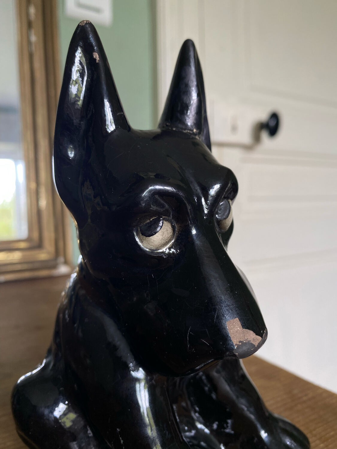 Chien art deco en céramique émaillée de Saint Clément