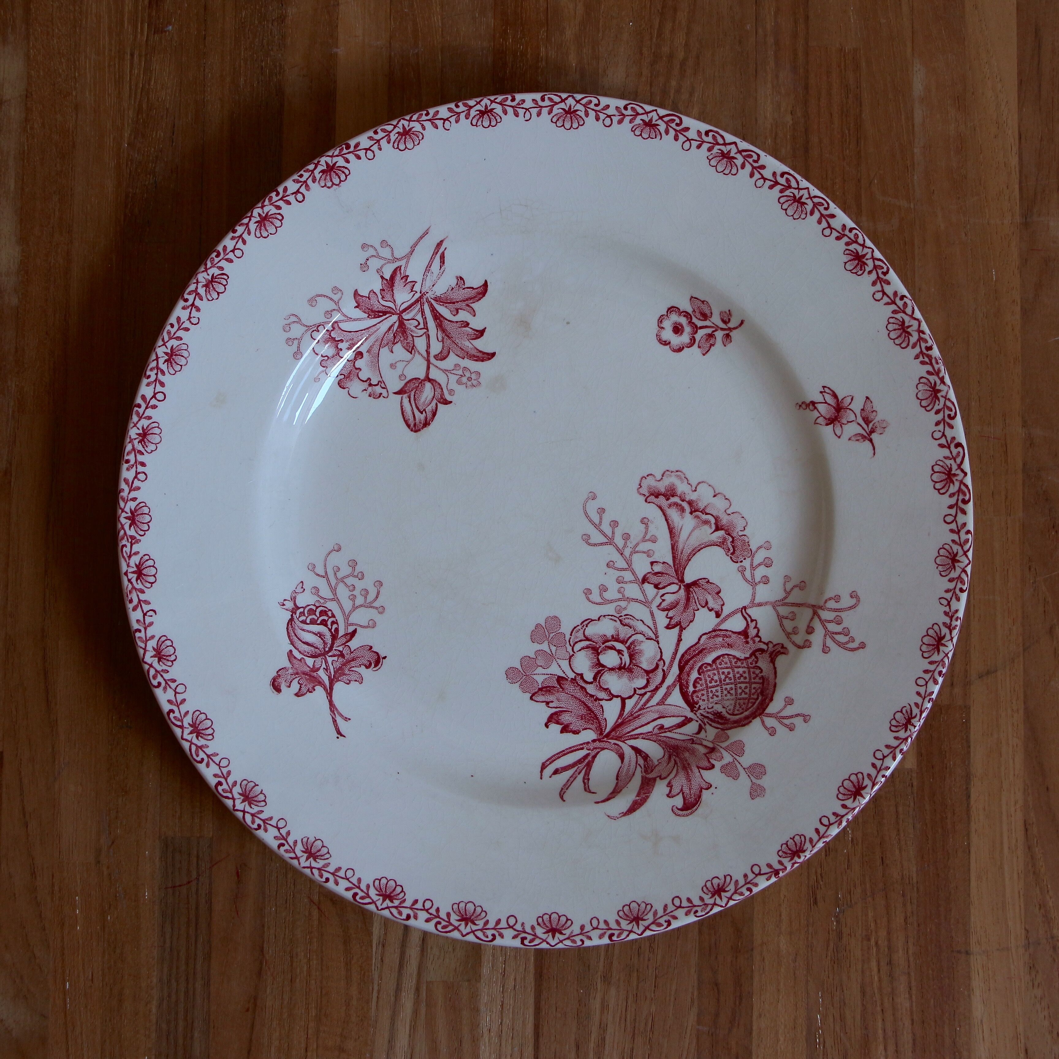 Large plate Alma Sarreguemines