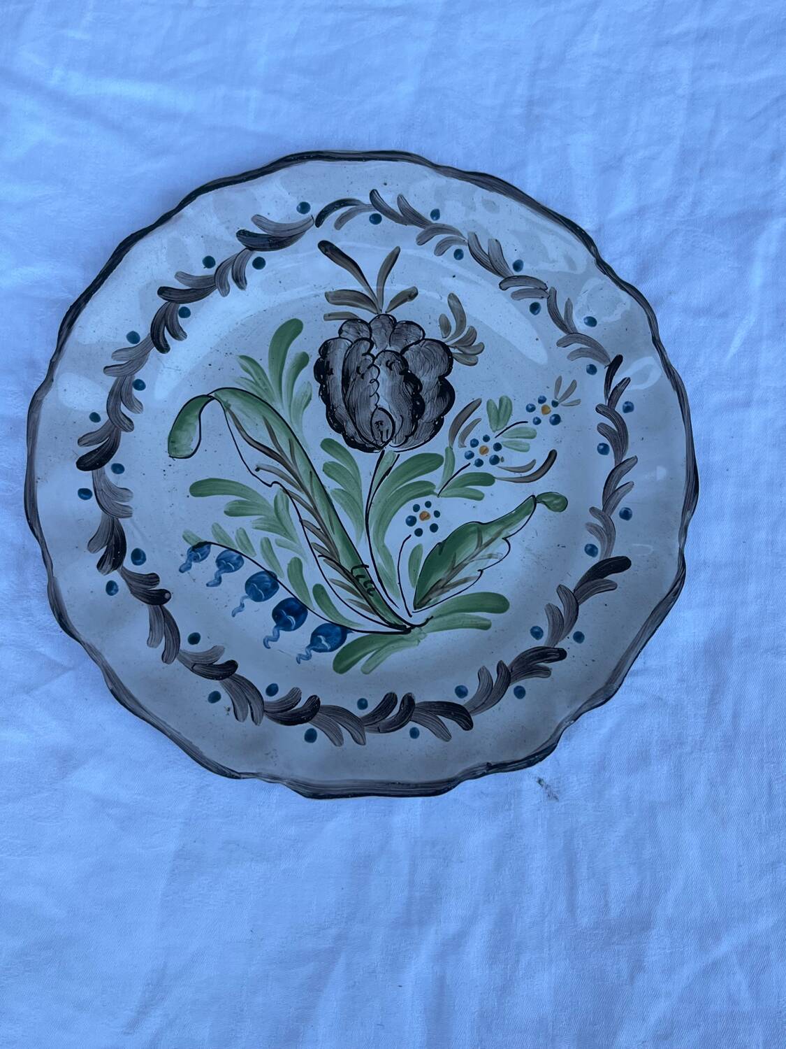 Decorative plate