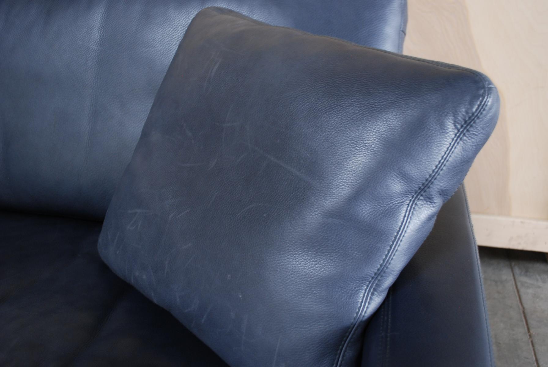 Vintage Conseta Sofa in Blue Cor Leather