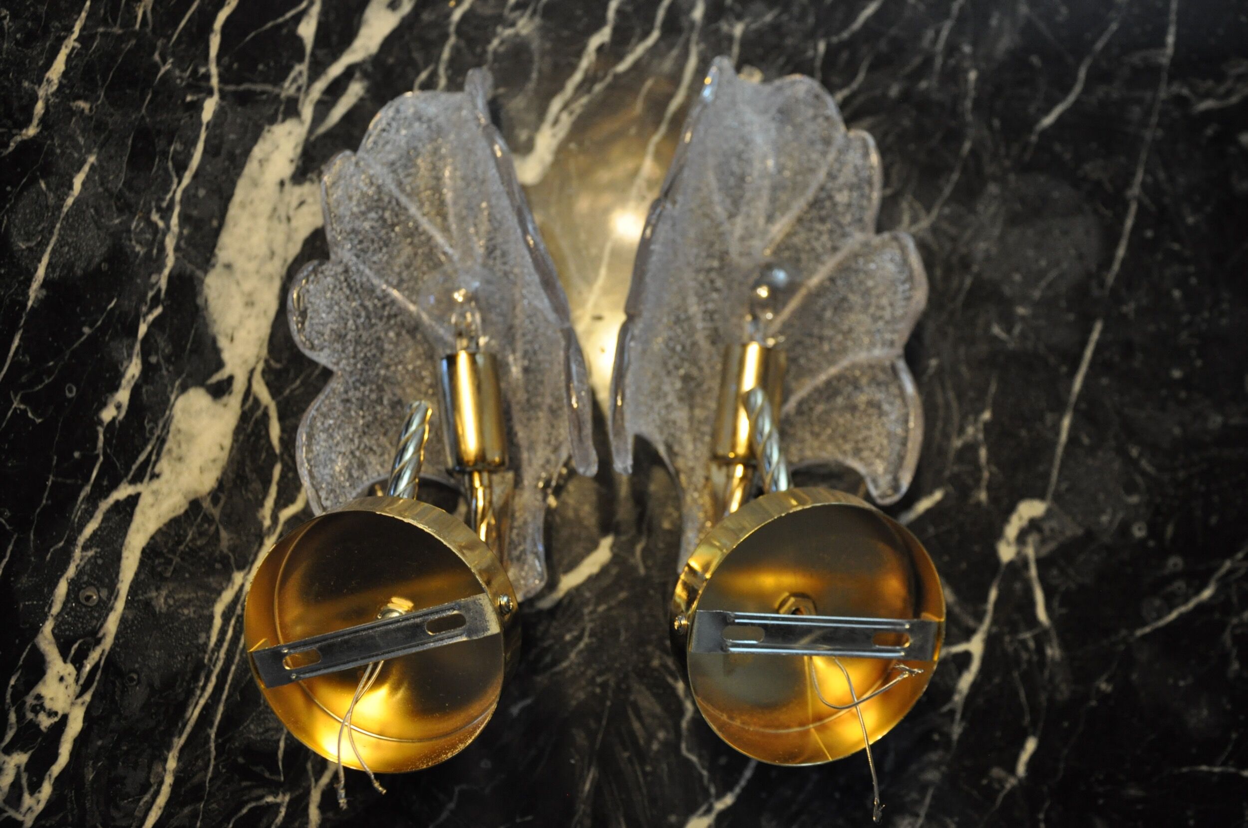 Pair of frosted leaf sconces, Murano glass, Italy, 1970