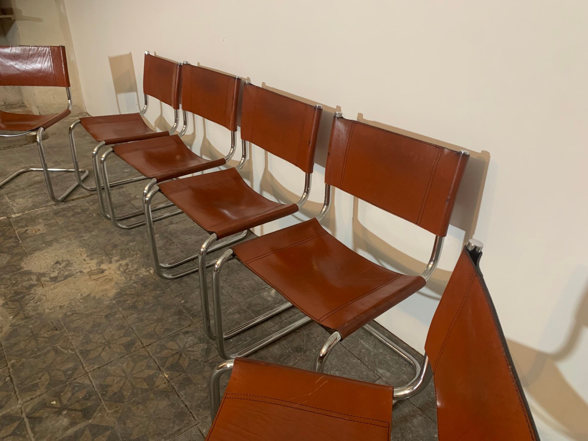Suite of 6 designer chairs Fasem design
