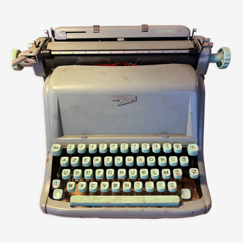 Hermès 8 standard typewriter