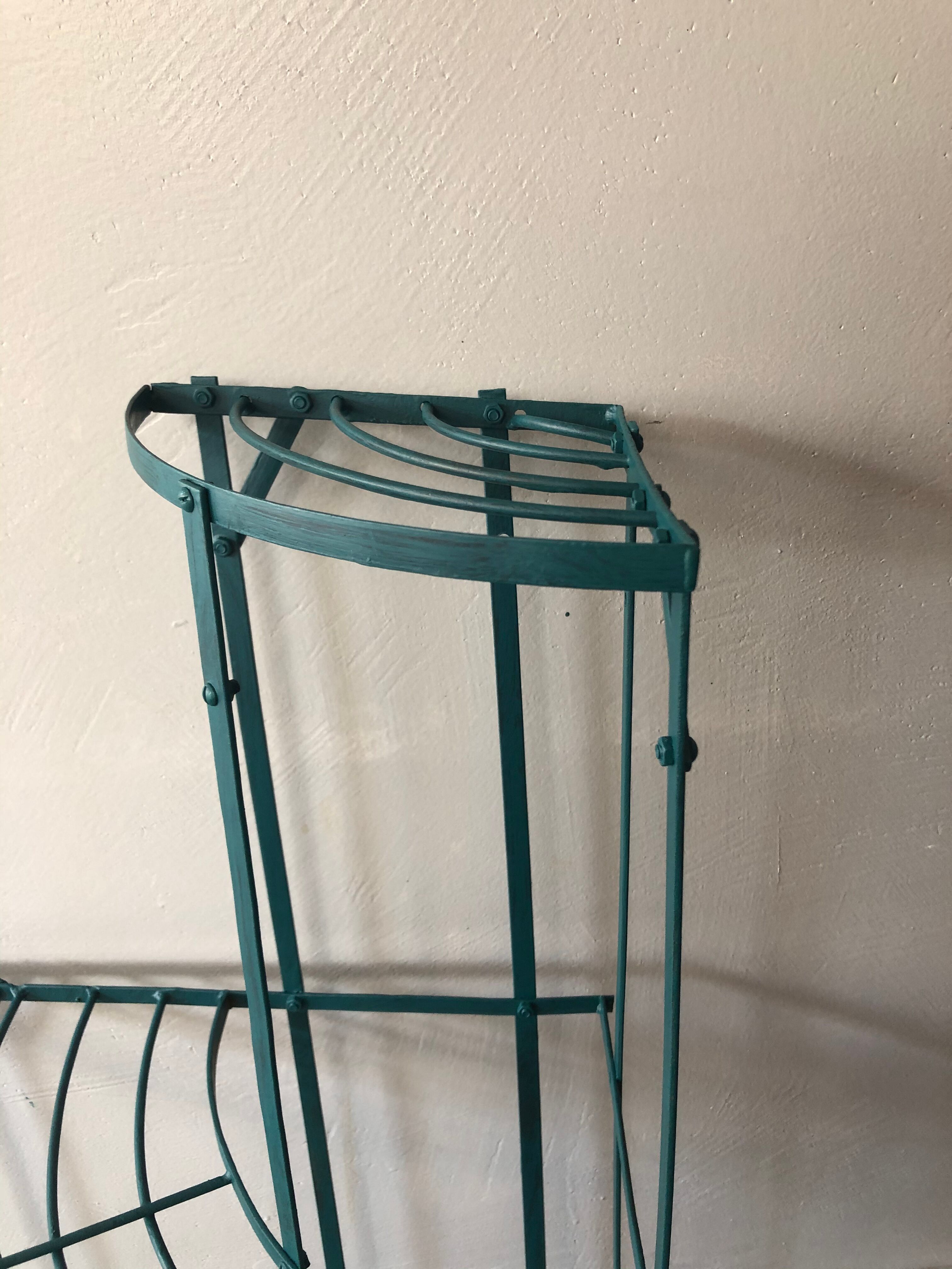 Quarter moon plant door