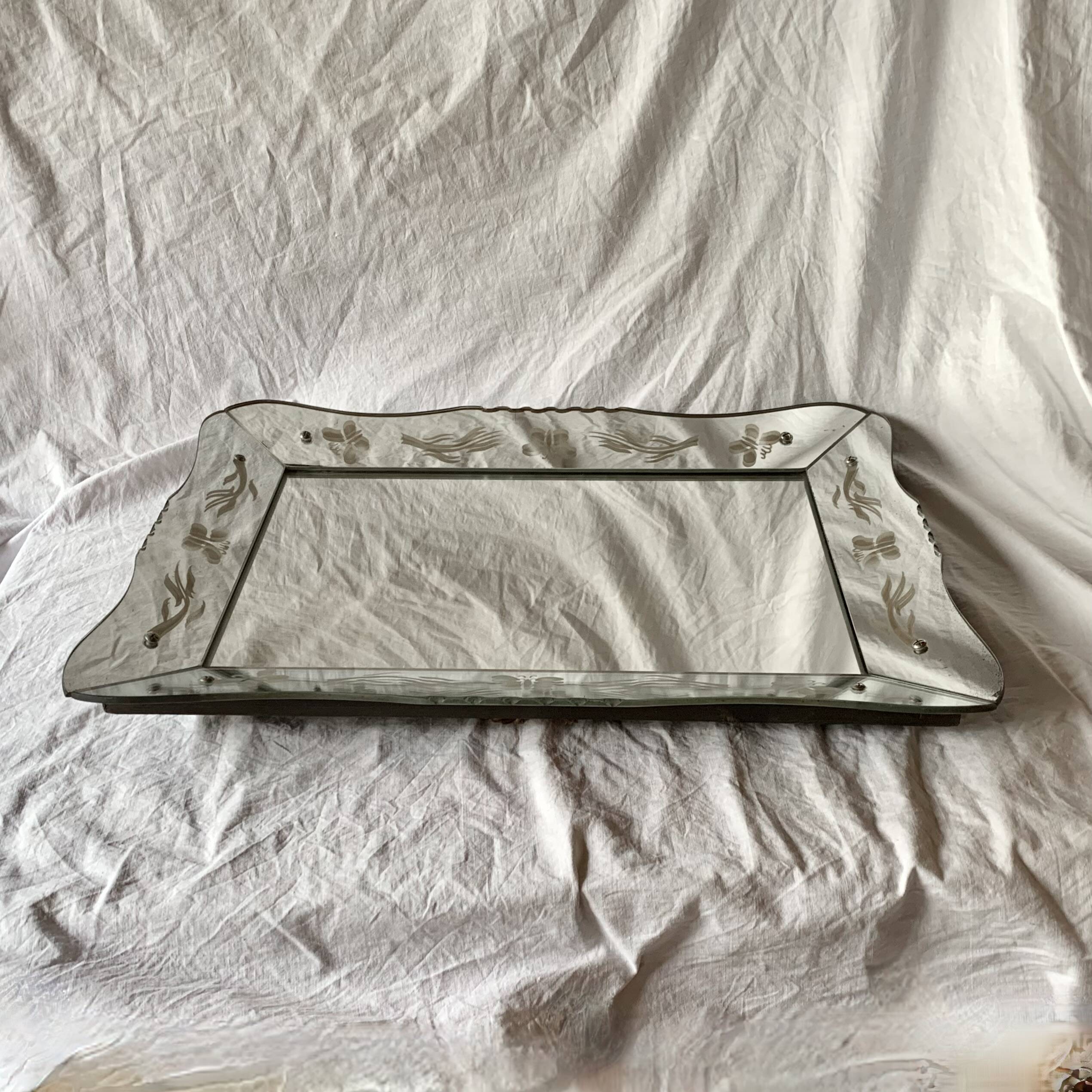 Beveled Venetian mirror - butterfly decor - Height: 61 cm