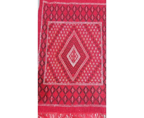 Handmade red margoum carpet in pure wool, 105x70 cm