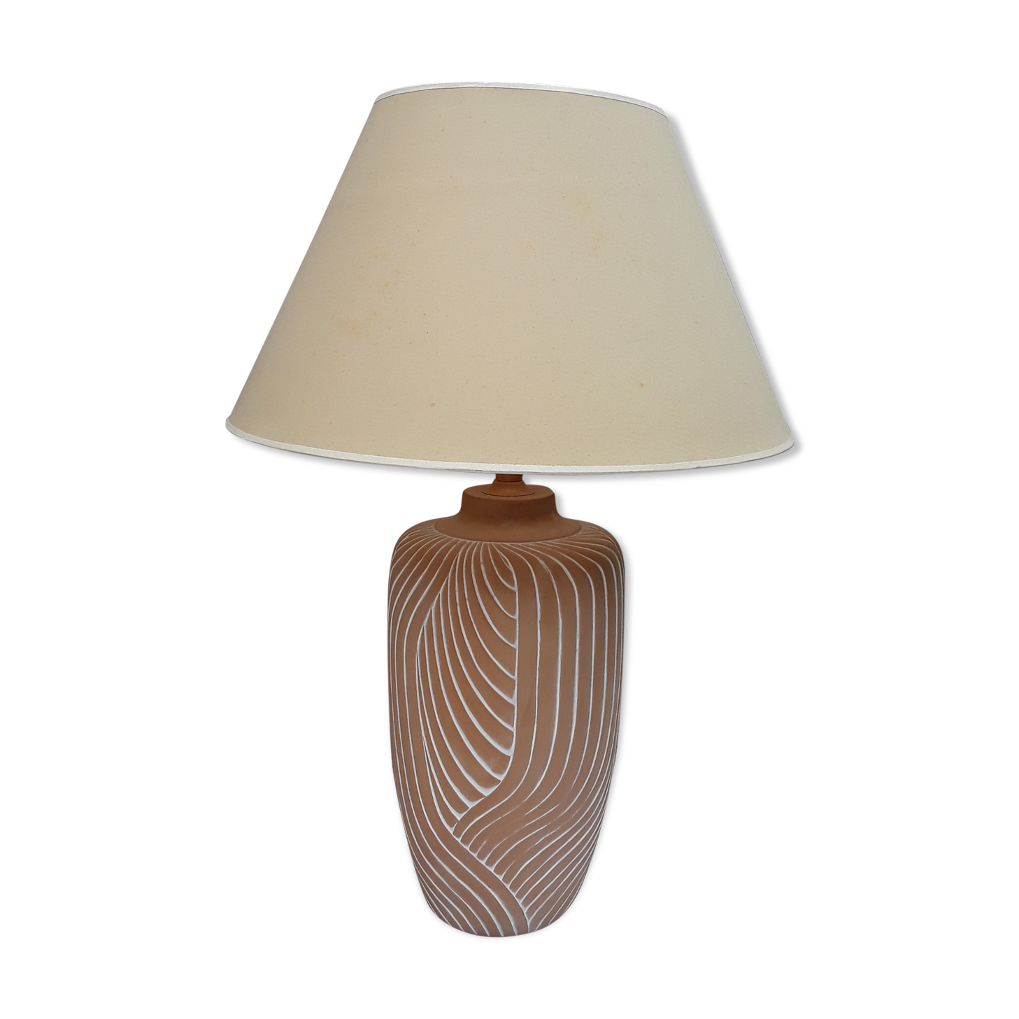 Table lamp