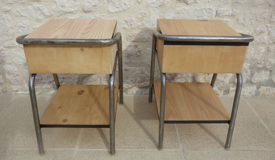 2 nightstands in wood and metal industrial style