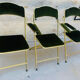 Lot de 3 chaises pliables Chaisor en velours vert et piétement or de 1996