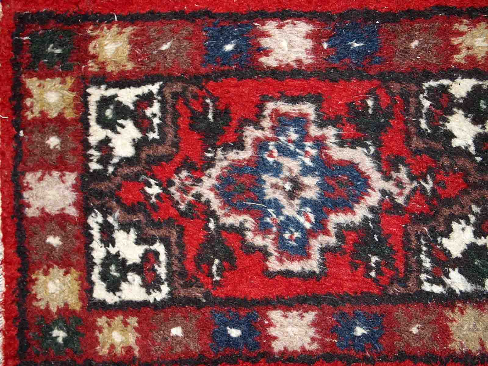 Vintage persian hamadan handmade carpet 1.3' x 1.9' (40cm x 59cm) 1970s, 1c762