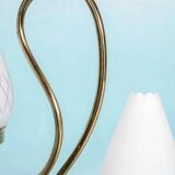 Suspension Midmod suédoise années 50, lampe vintage en opaline