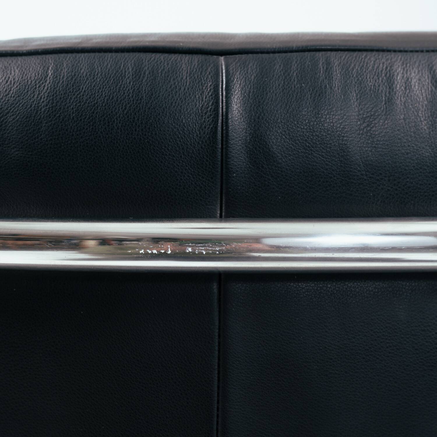 Zanotta onda black leather lounge chair, Italy 1980s