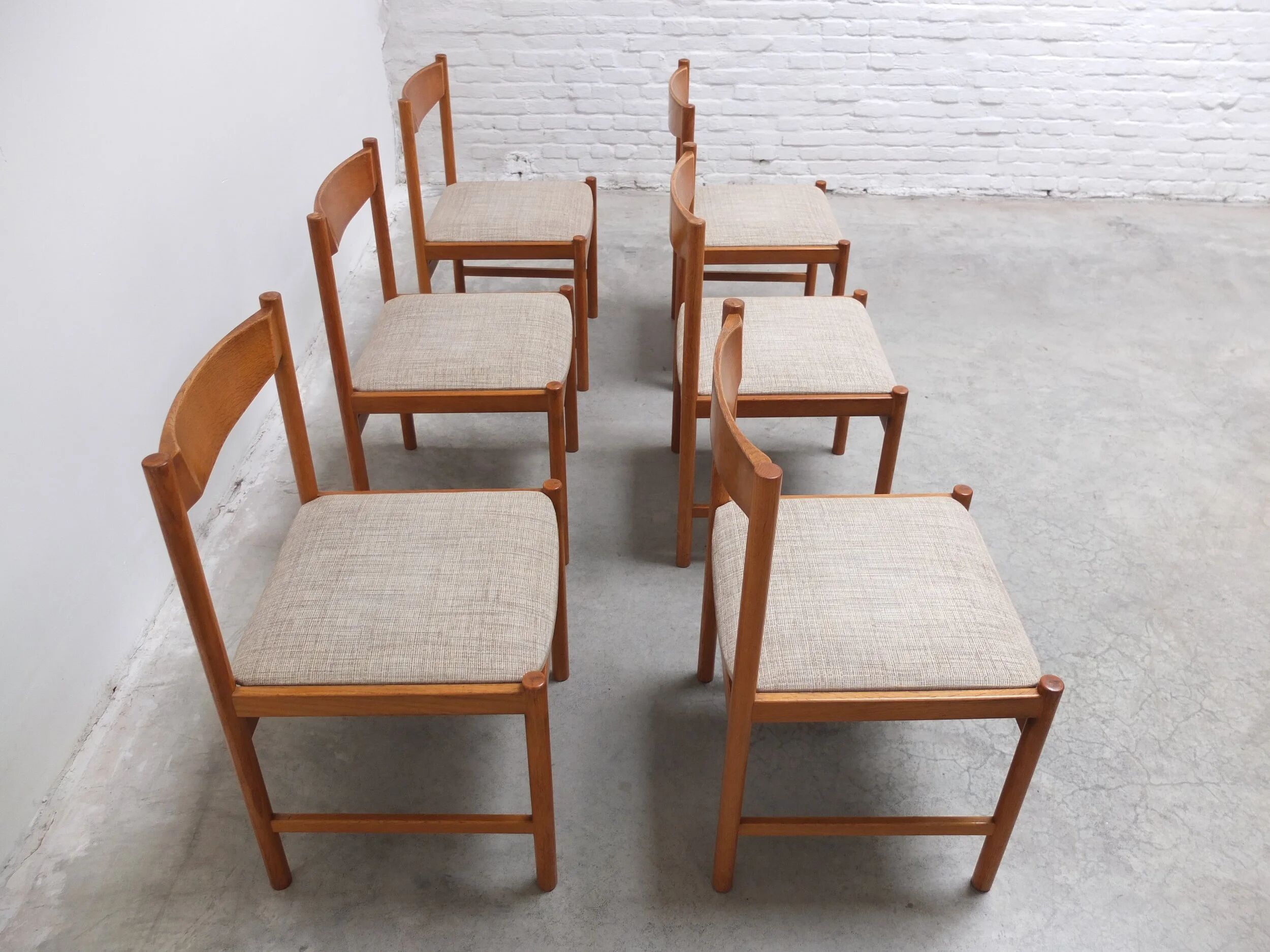 Set of 6 dining chairs in oak by Meubelatelier Vanda Watervliet, 1960s