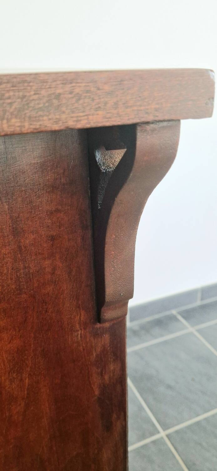 Antique mahogany sideboard signed Maple & Co, 19th century