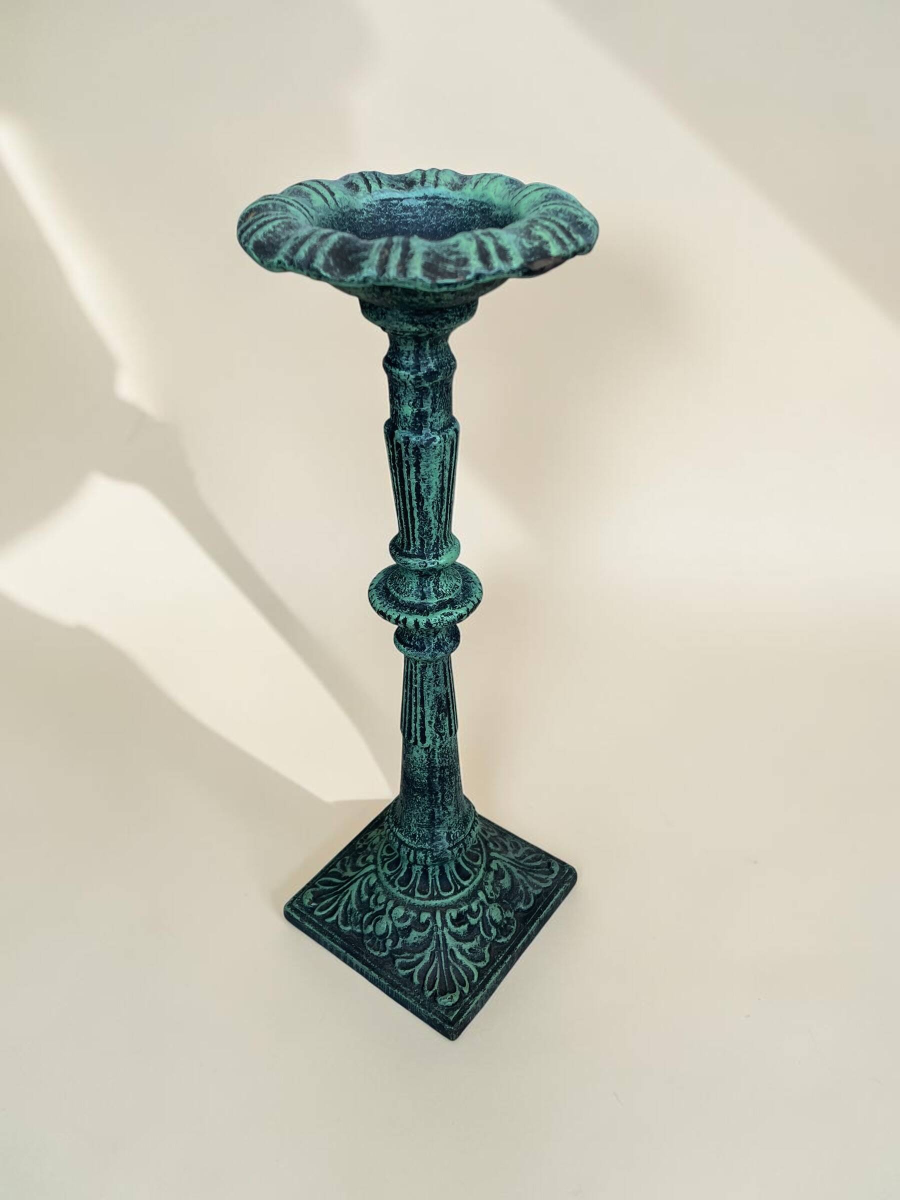 Vintage candlestick holder in patinated green-grey cast iron, 32.5 cm