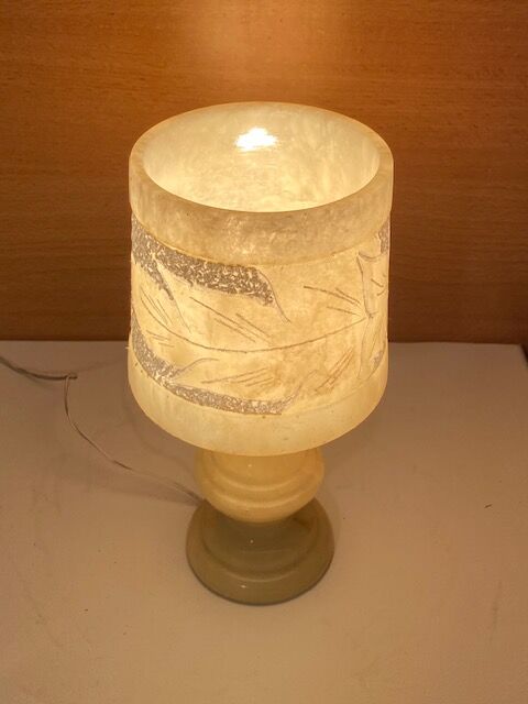 Alabaster walking lamp