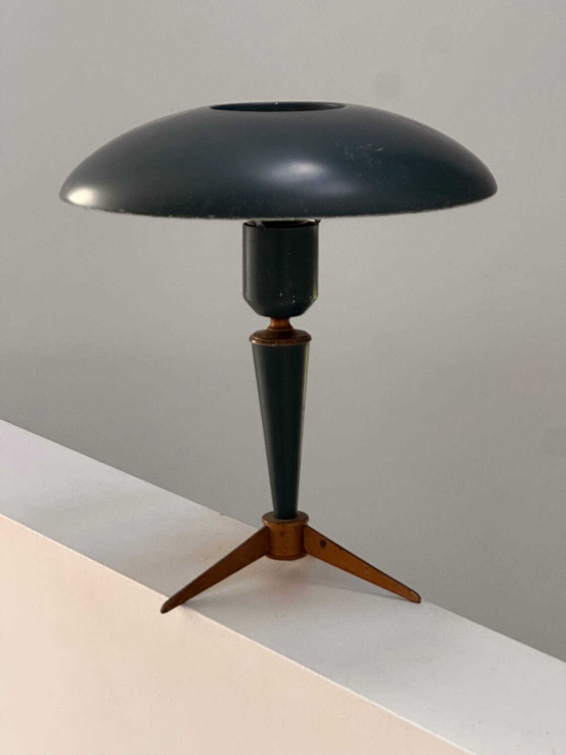 Lampe ‘bijou’ par Louis Kalff 1950