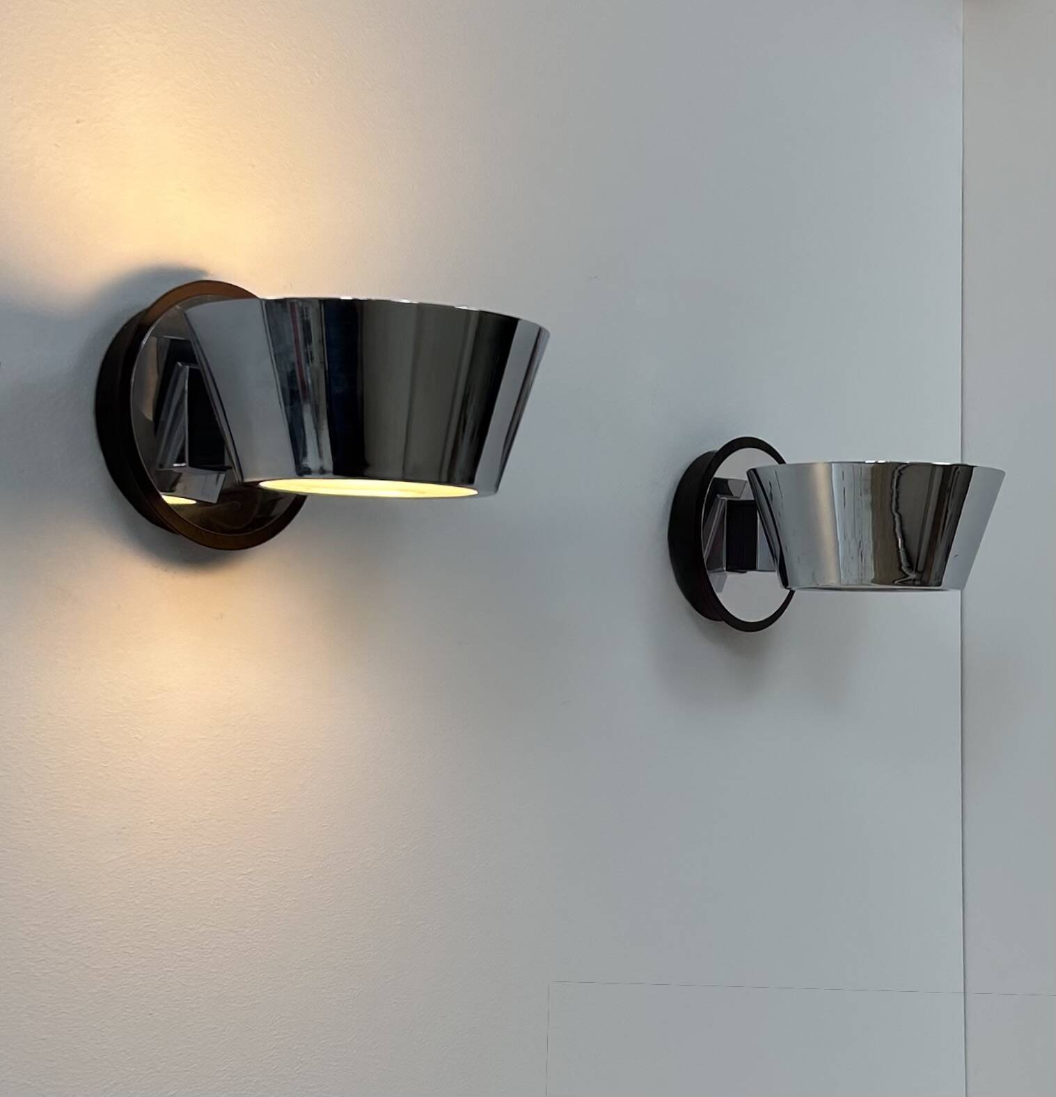 Pair of vintage wall lights, chrome and frosted glass, France, 1970.