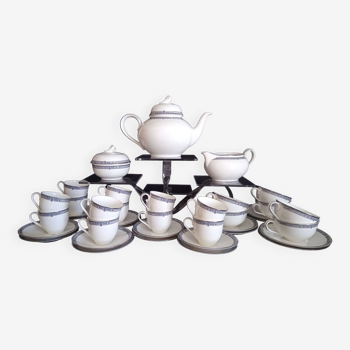 Coffee/tea service for 12 people in fine English porcelain, MAYA model