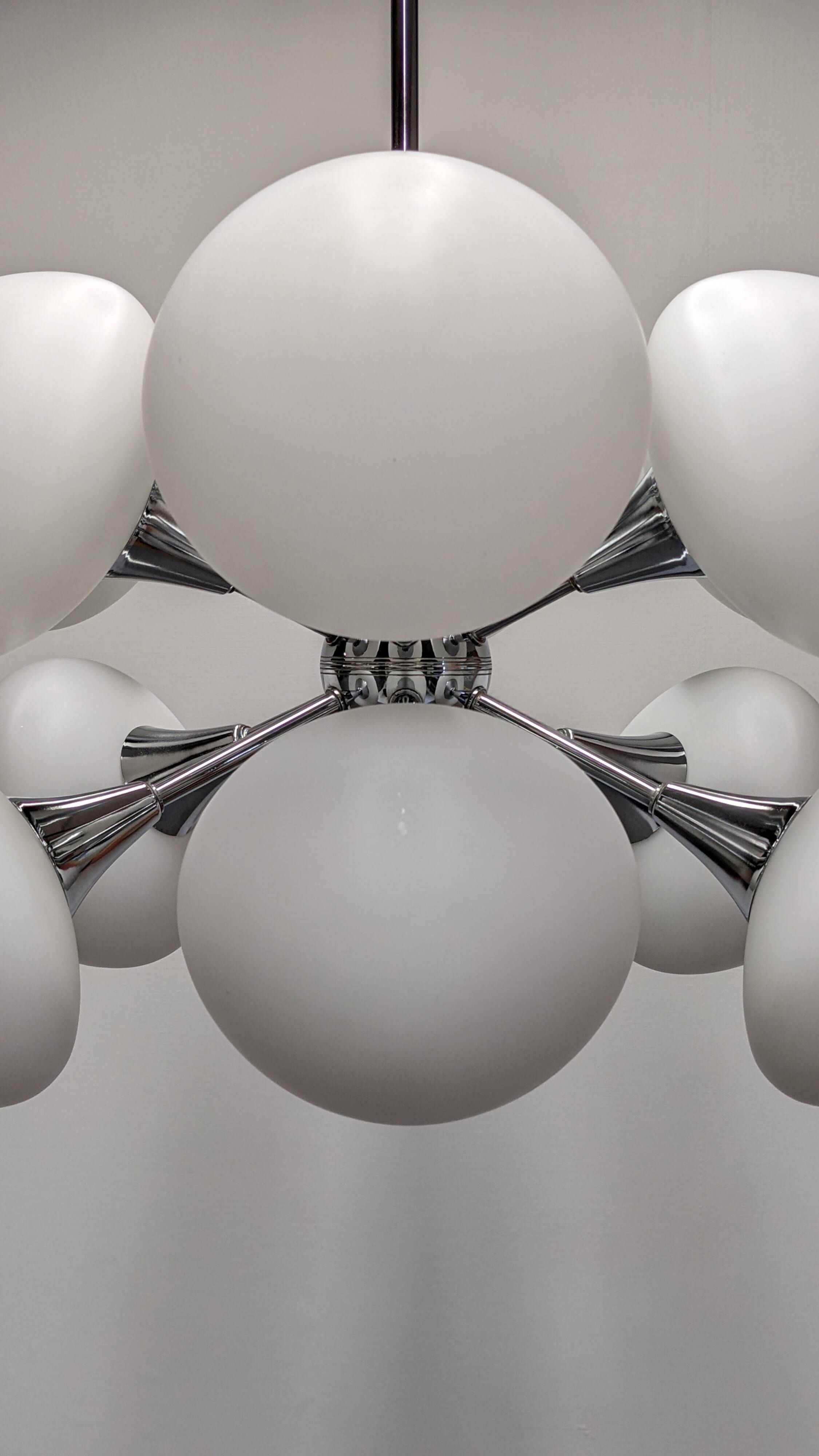 Sputnik chandelier with 12 frosted glass lights, Italy circa 1970.