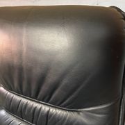 Fauteuil pivotant en cuir Danish Design Berg C90