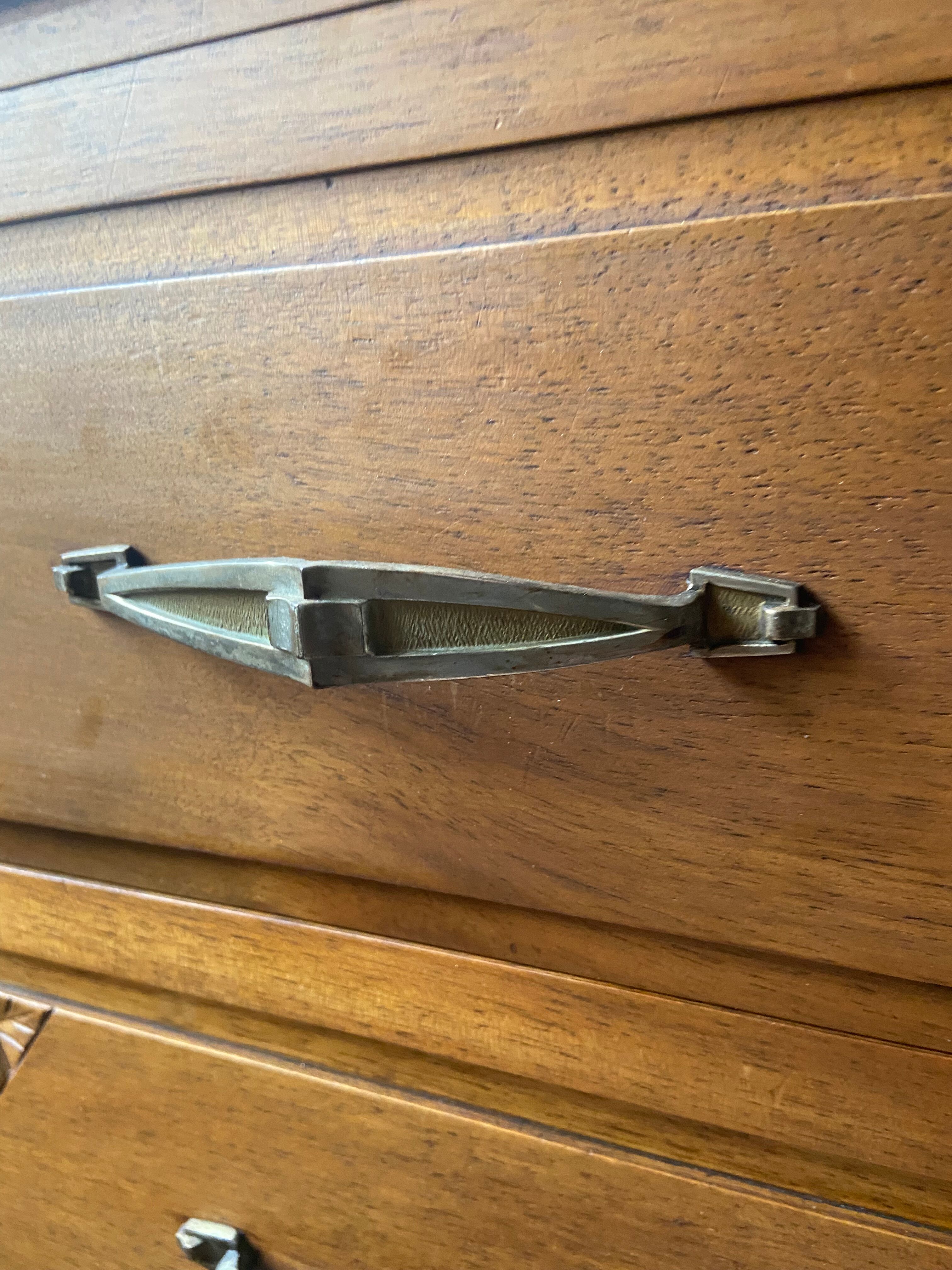 Commode semainier old era Art Deco in Walnut renovated