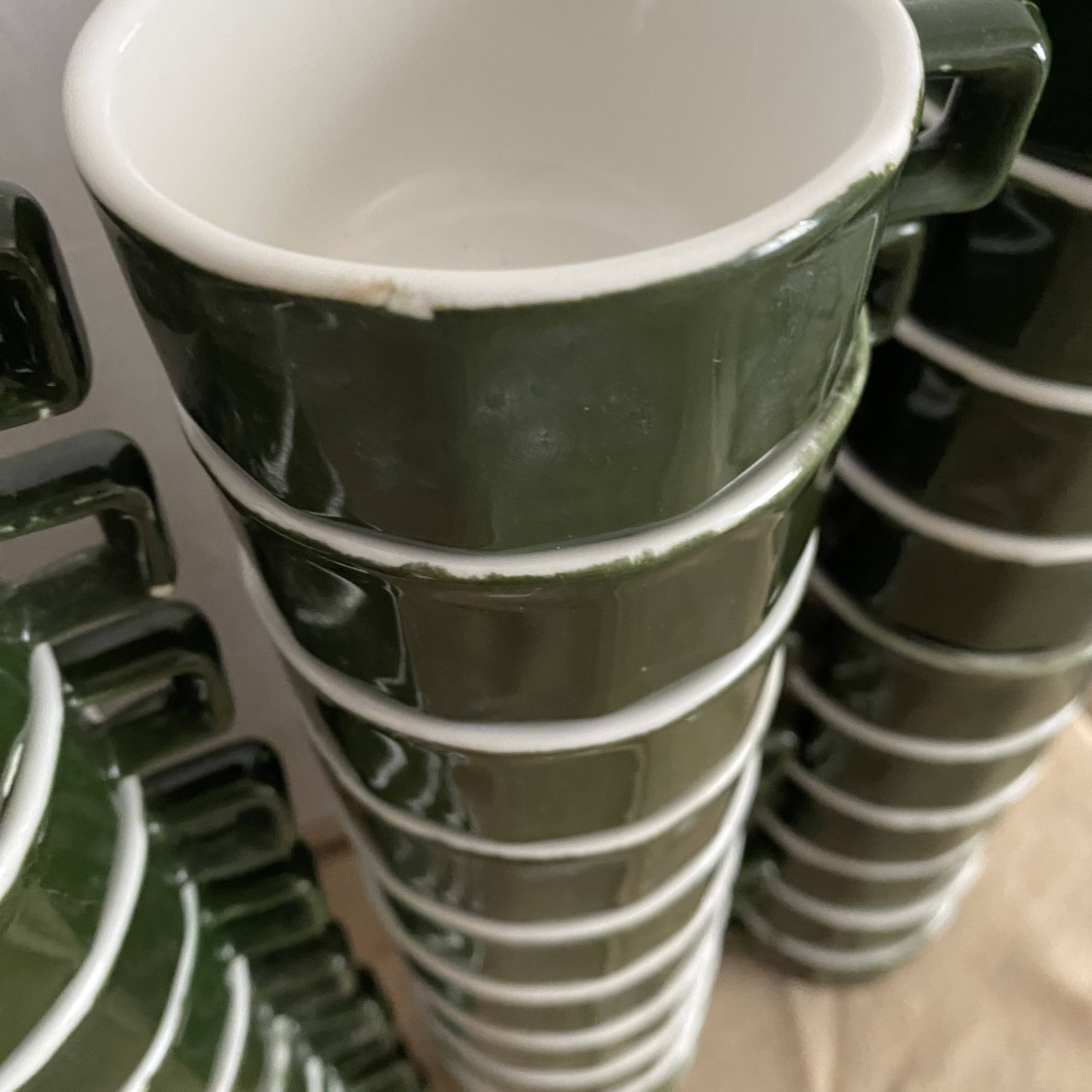Tasses bistrot vintage lot de 82