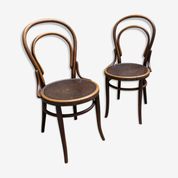 Paire de chaises bistrot Thonet modèle N°18