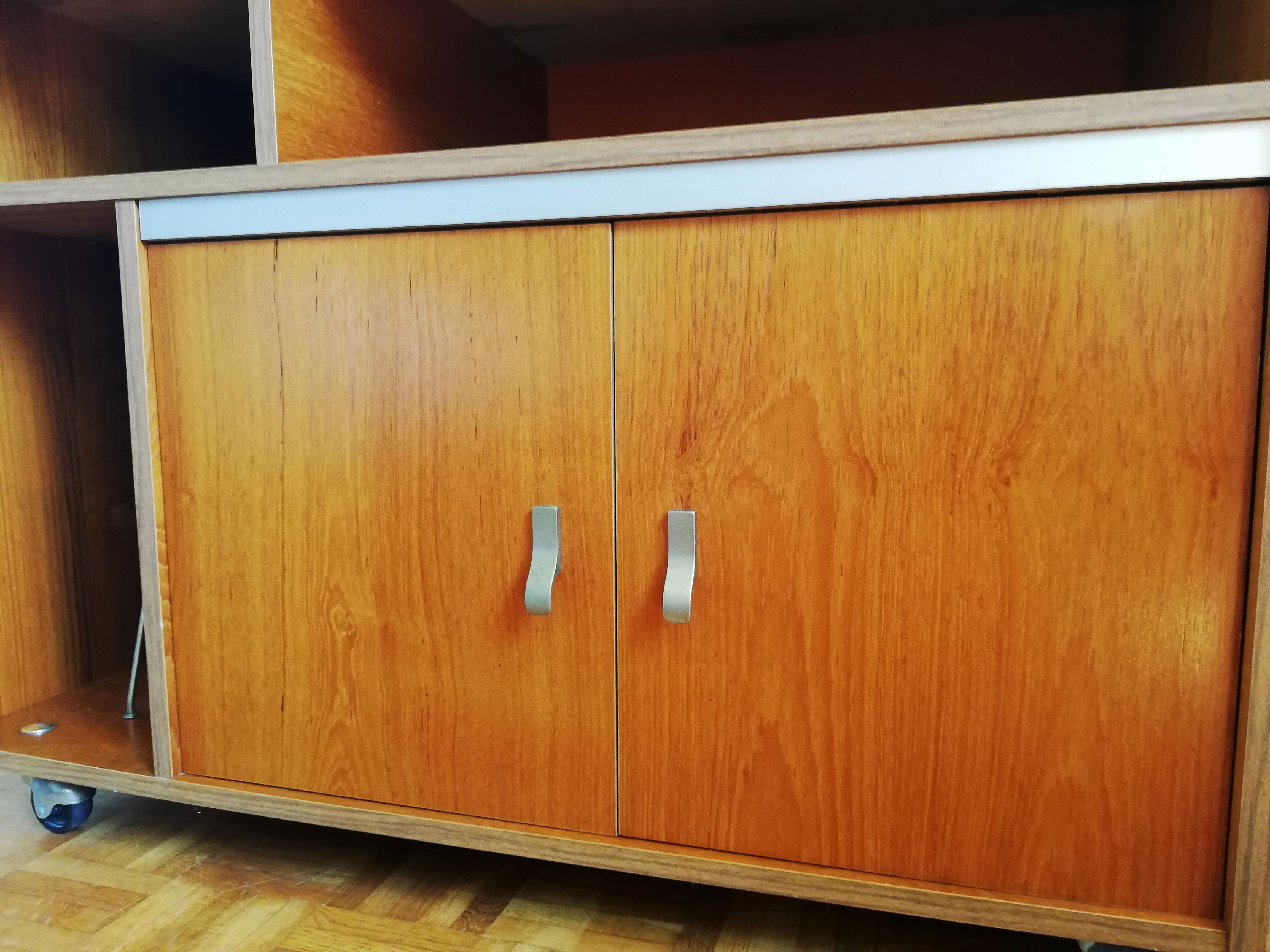 Furniture hifi teaeck