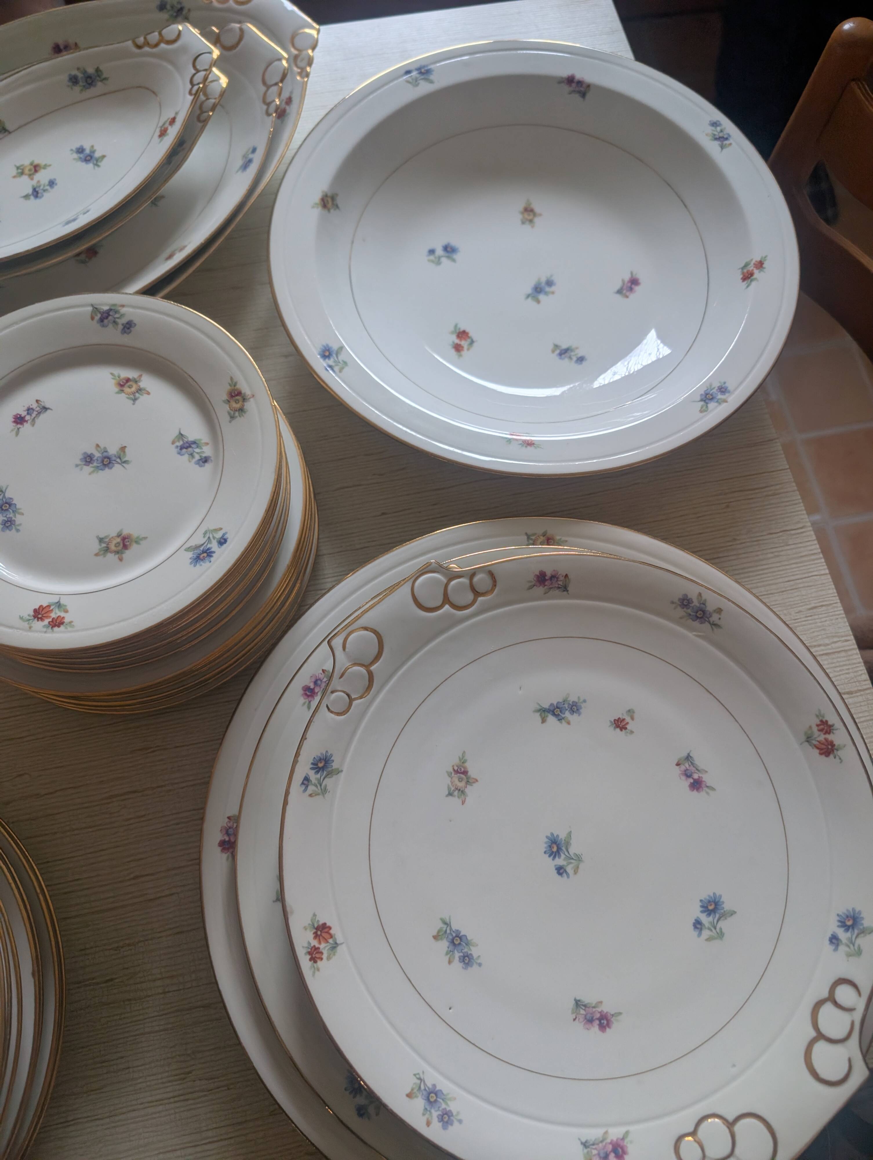40s porcelain tableware from Limoges