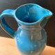Pichet vase en céramique émaille bleu