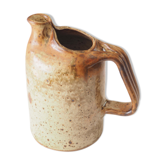 Pinched sandstone pitcher