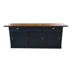 Comptoir de commerce - portes coulissantes