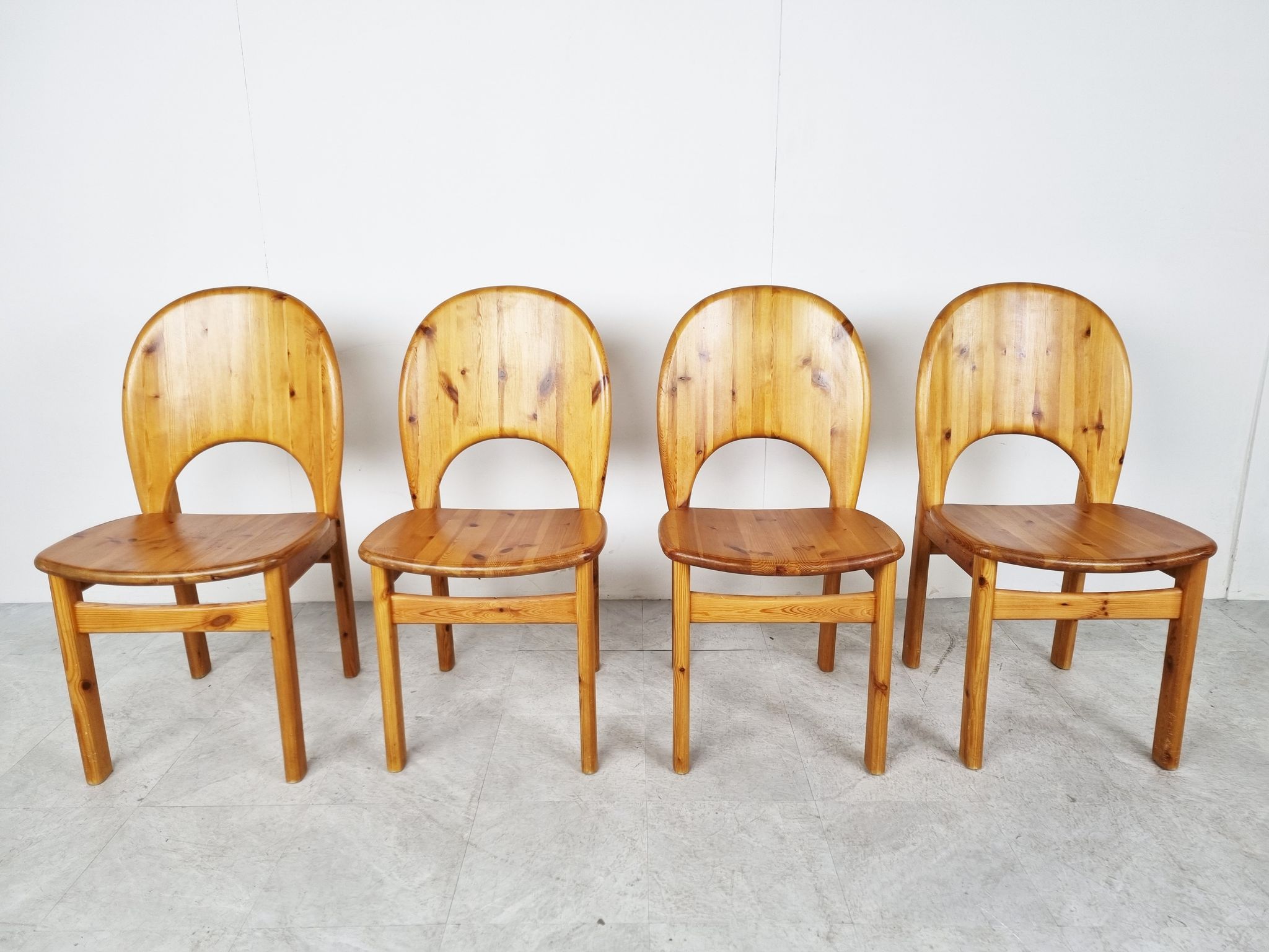 Rainer Daumiller pine wood dining chairs for Hirtshals Savvaerk  1980