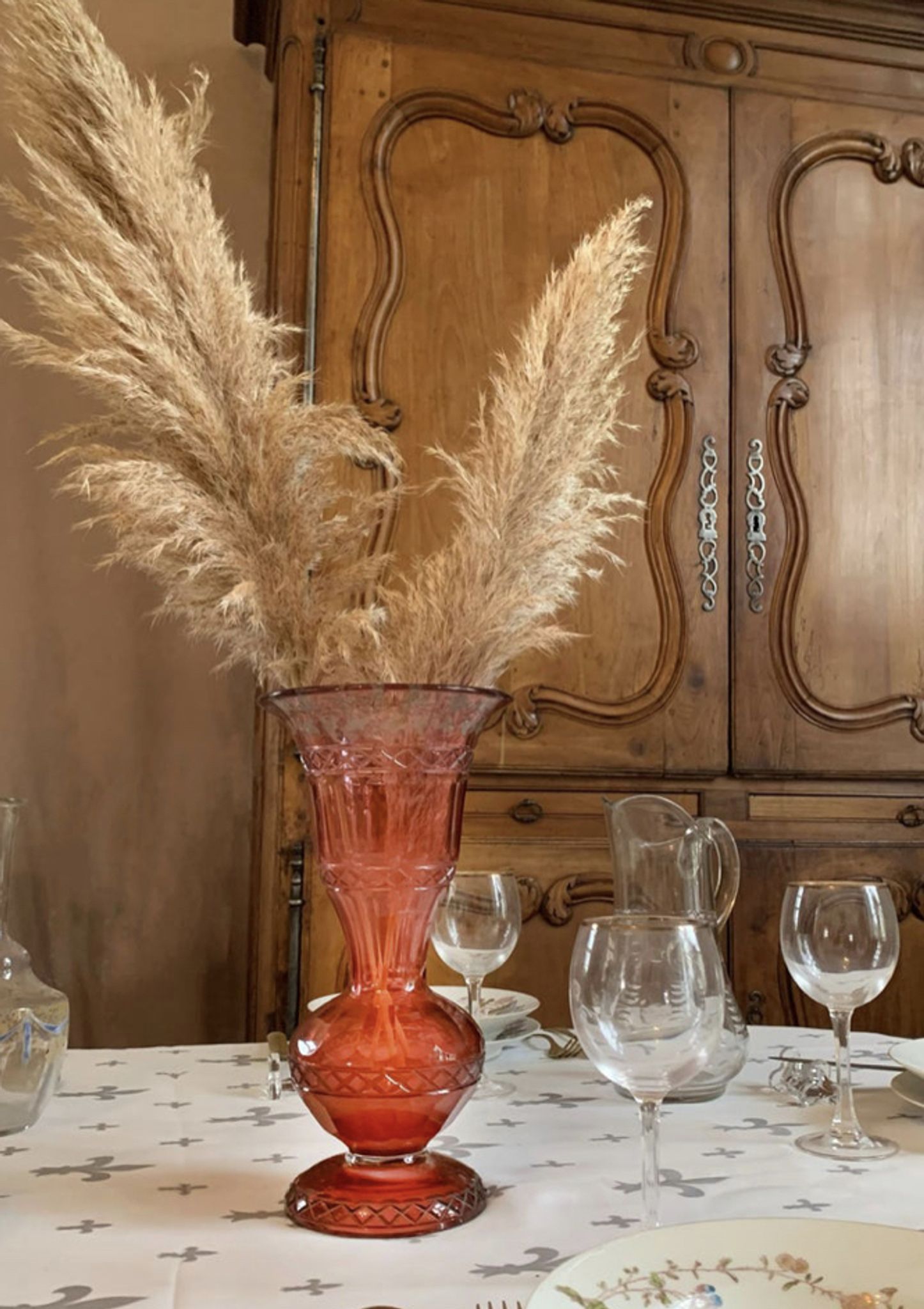 Bohemian red crystal vase decorated with vine leaves, 19th century