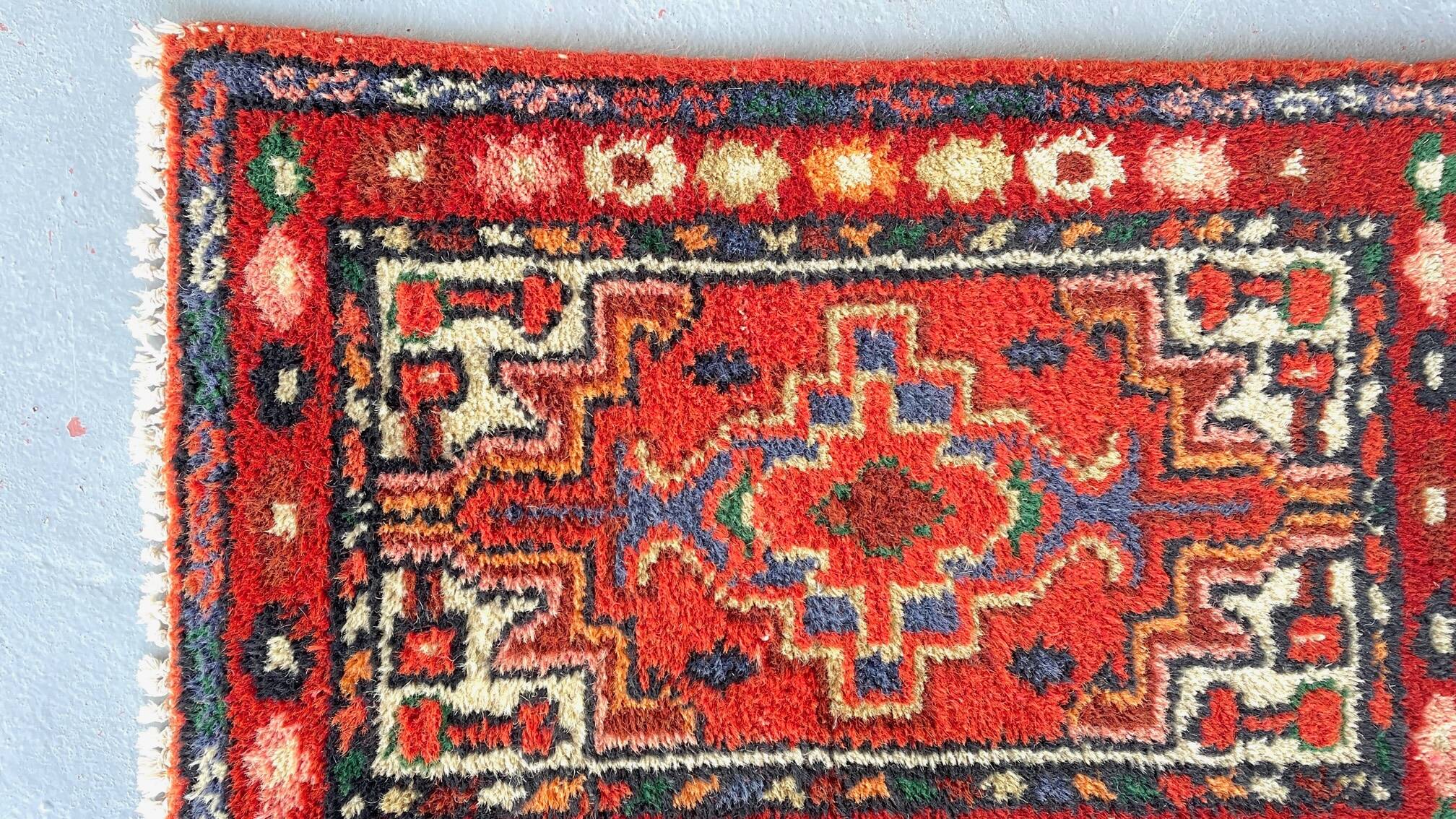 tapis velouré oriental vintage - 40cm x 62cm