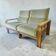 Canapé vintage doux vert deux places / canapé / fauteuil