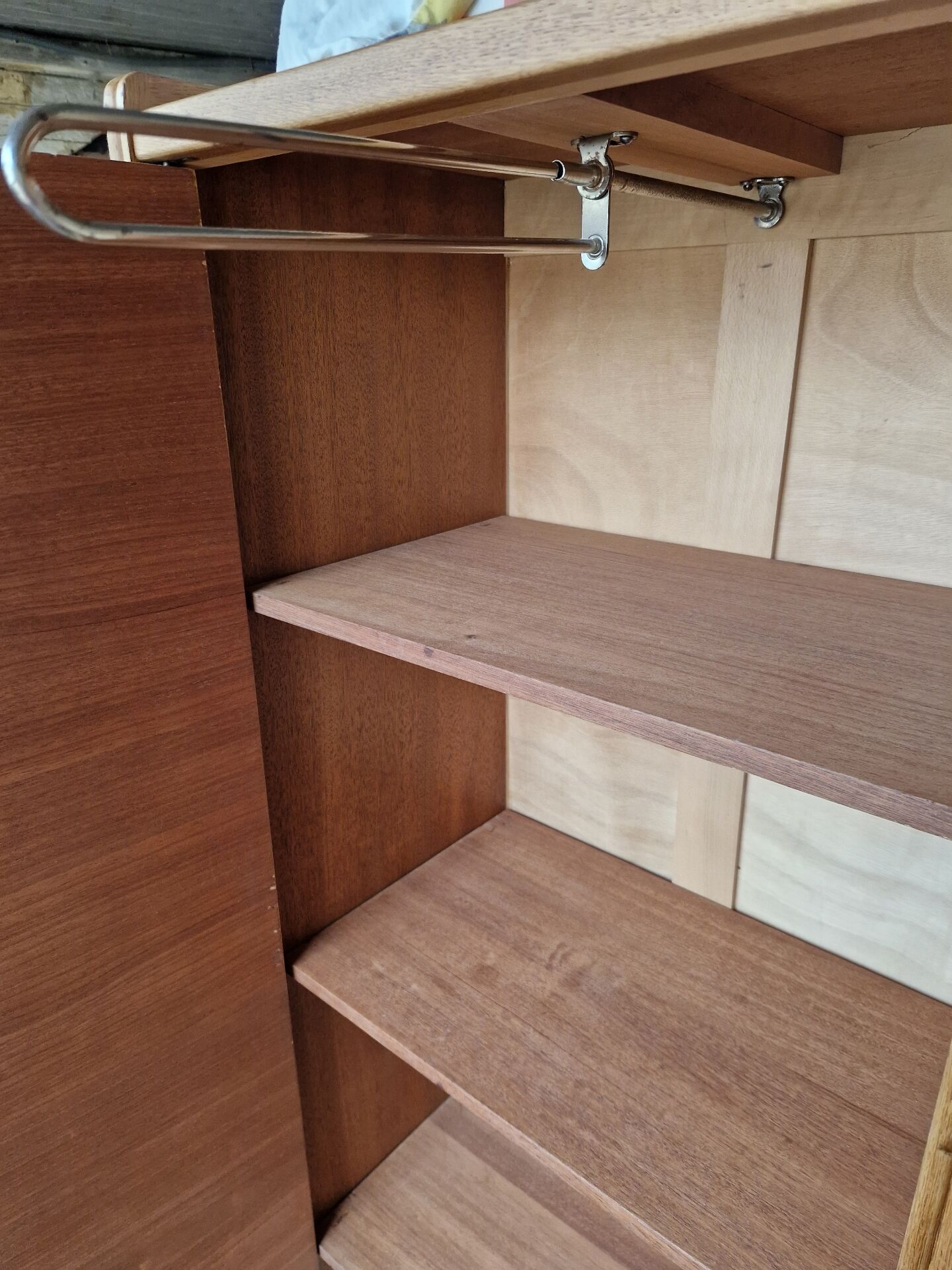 Secrétaire scriban armoire penderie vintage