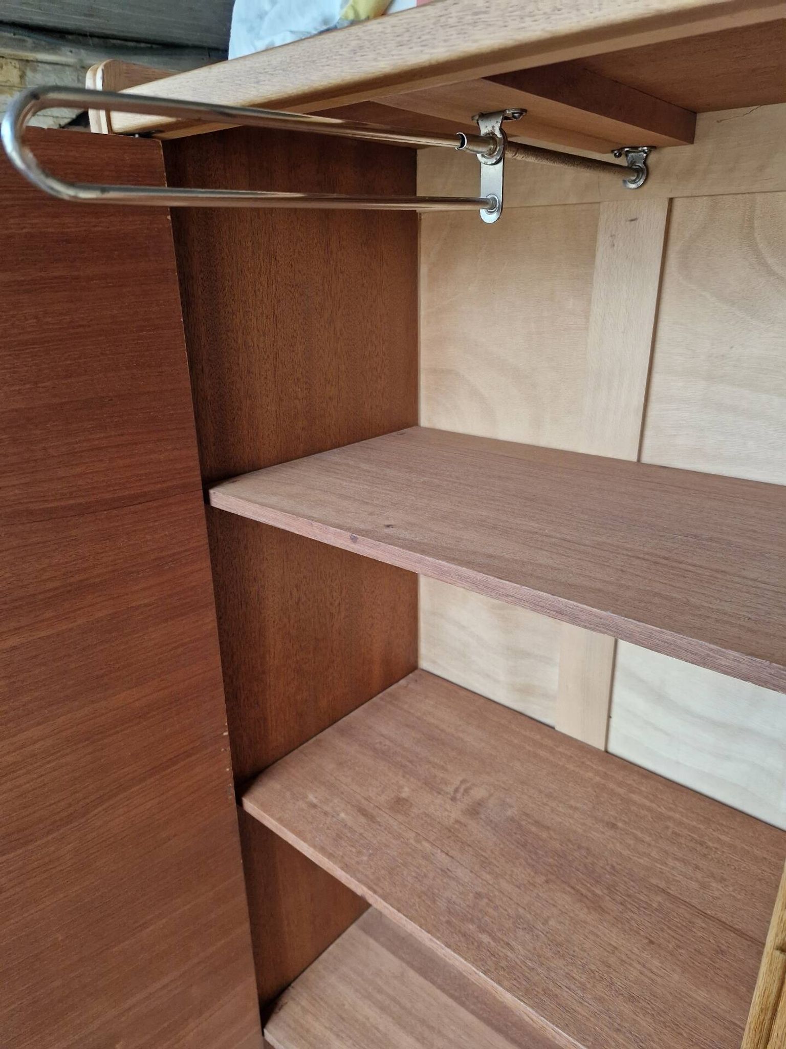 Secrétaire scriban armoire penderie vintage