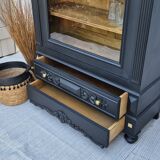 Glass-fronted dresser