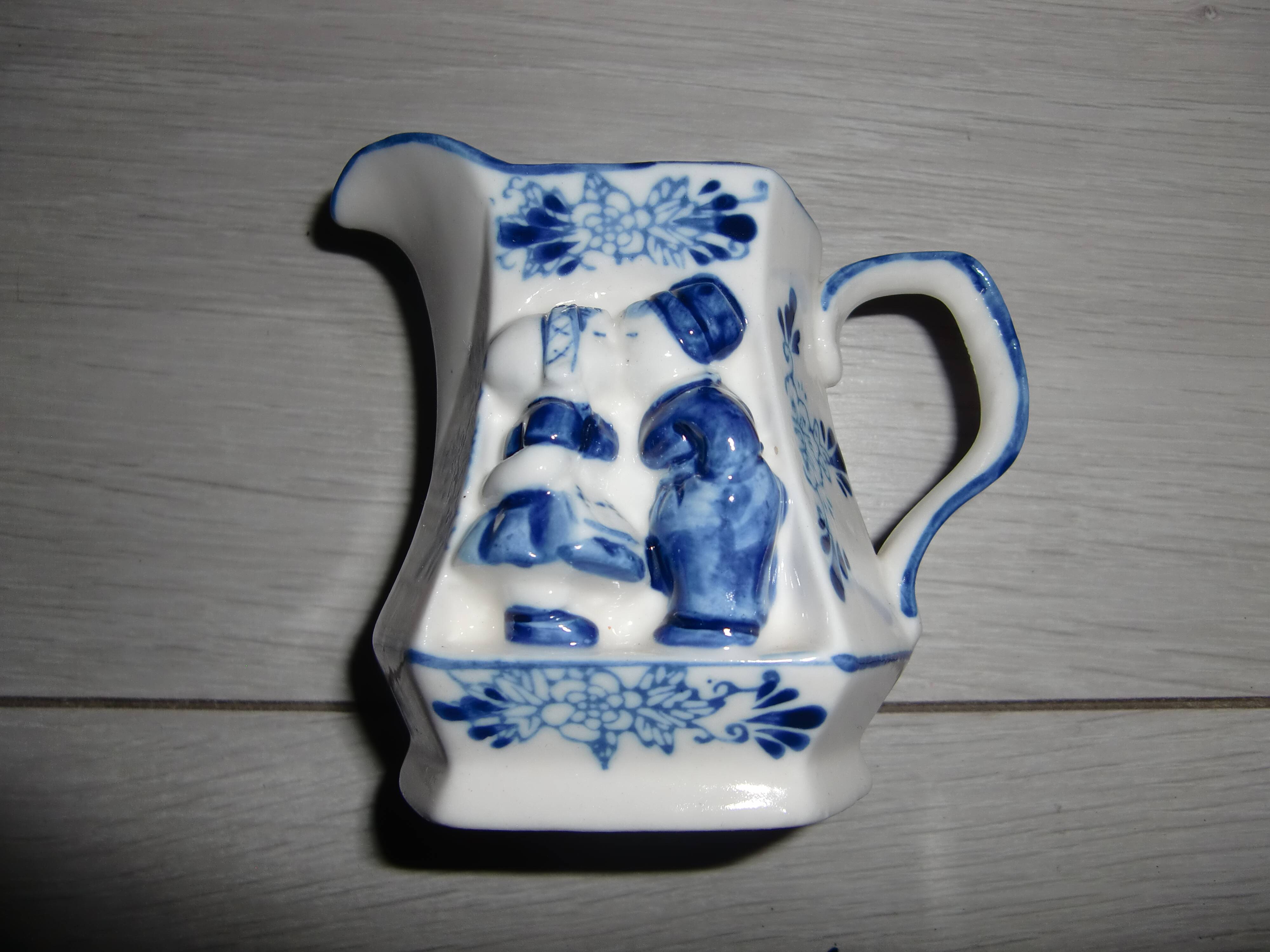 Petit service "Jouons à la dinette!"