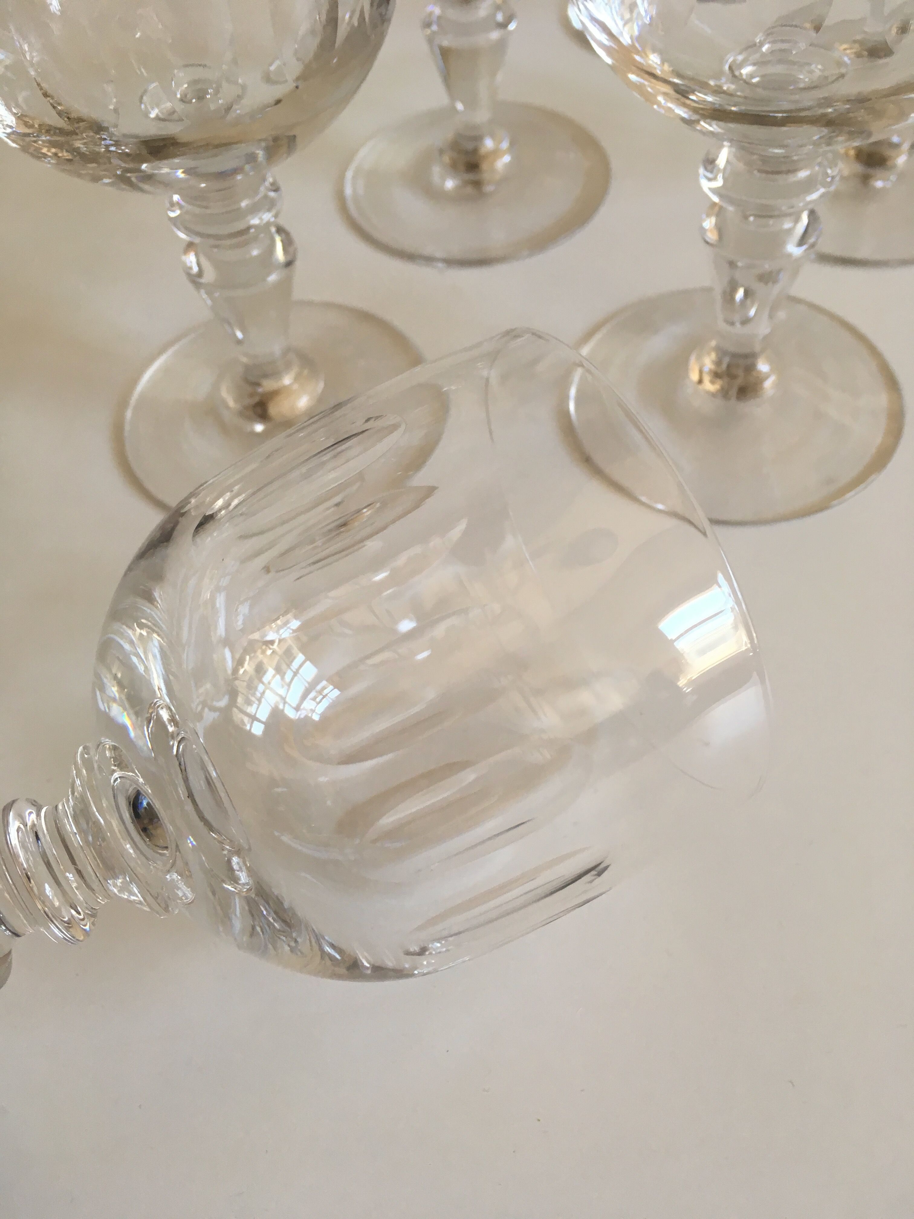 set of 8 19th crystal glasses ringing faceted