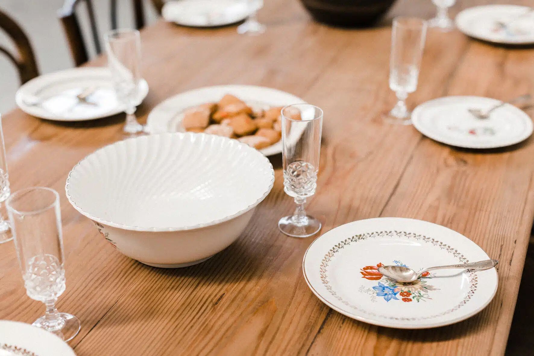 Flower bowl Lunéville France "Dipladenia"