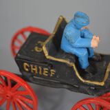 Old toy Horse-drawn carriage in cast iron polychrome iron with checker "P.D. CHIEF"