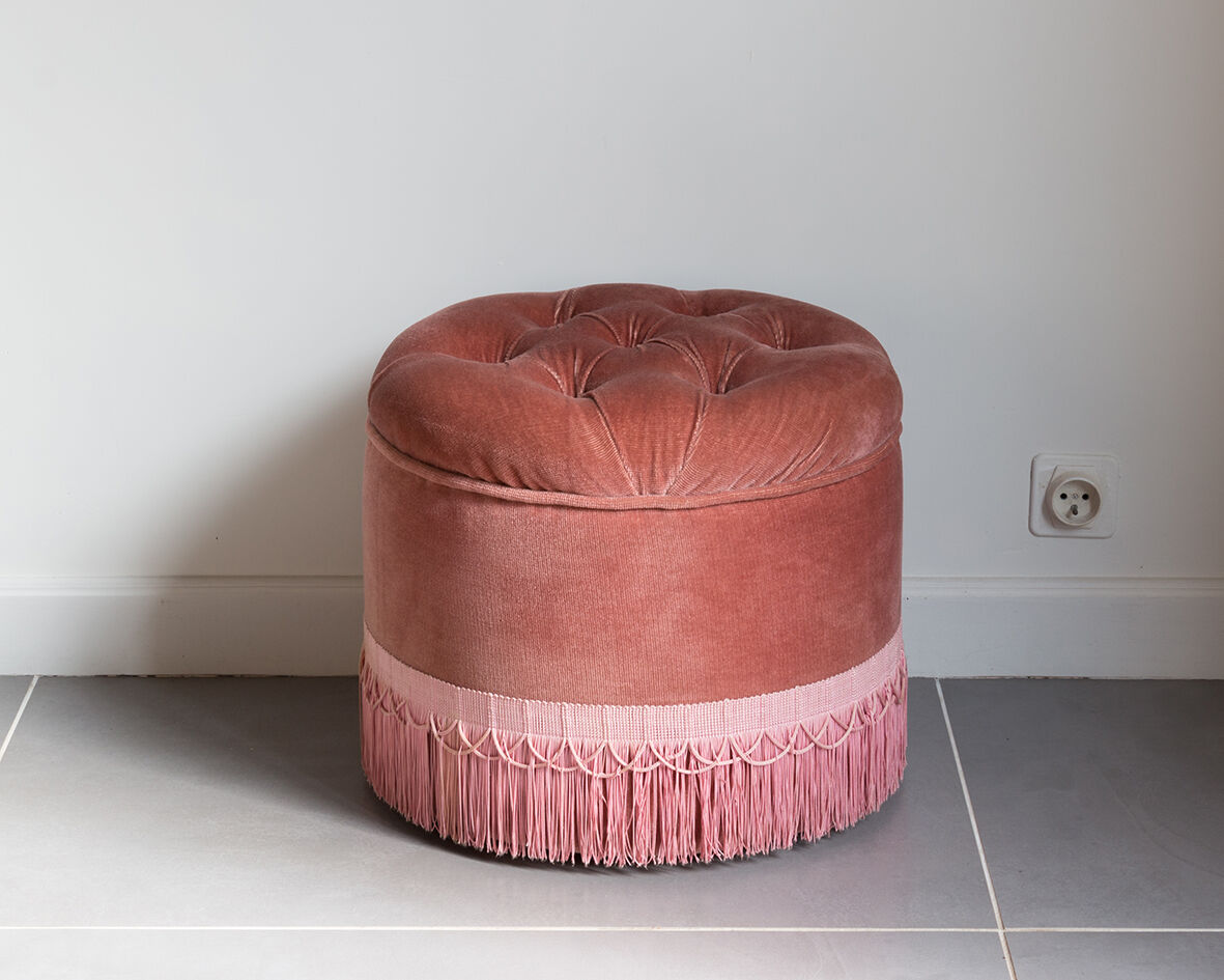 Velvet pouf