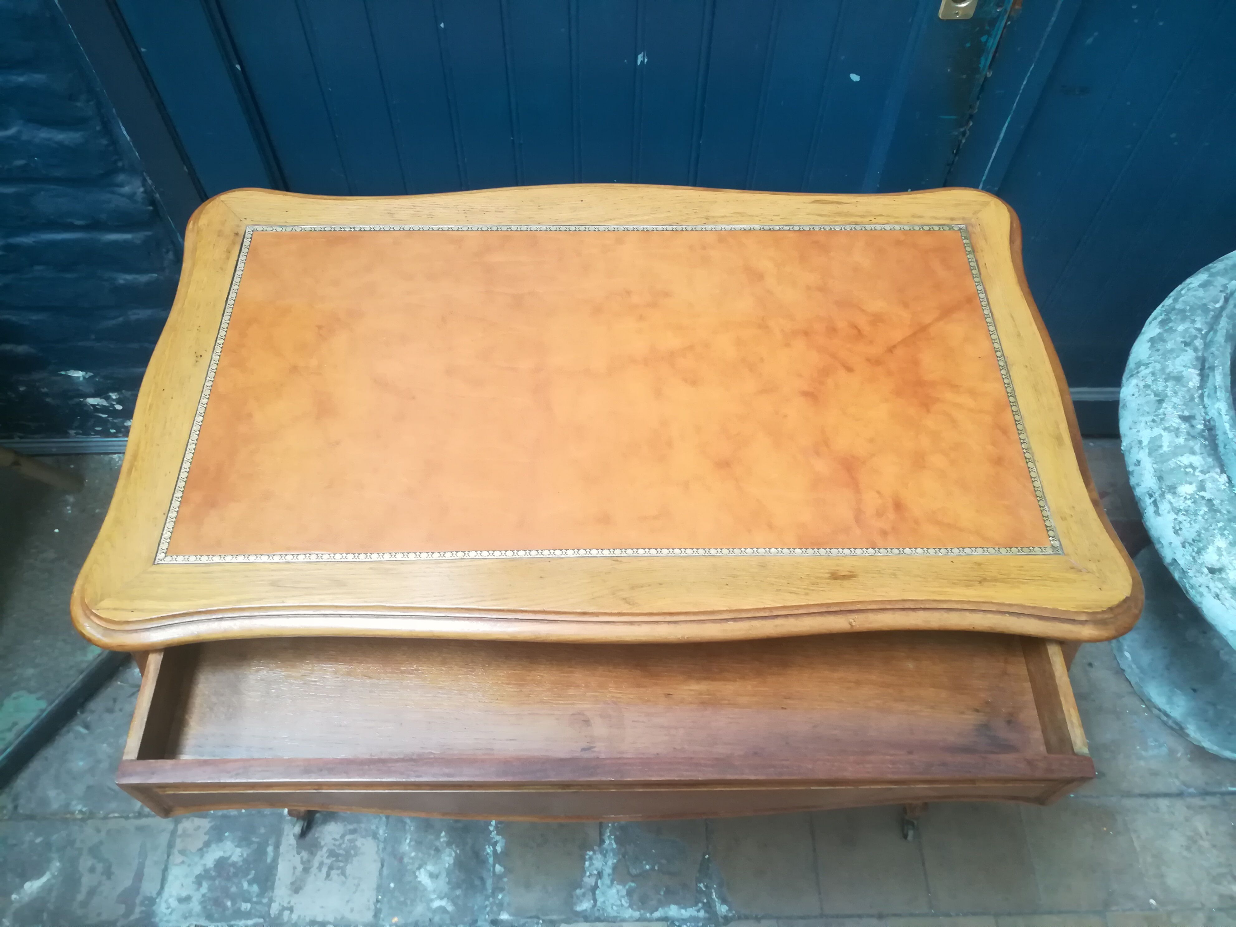 Louis XV style flat desk in walnut and leather